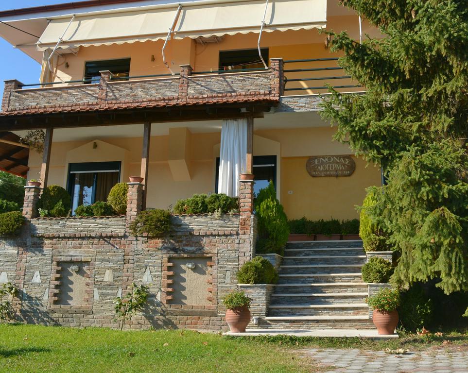 Guesthouse Liogerma Káto Loutrákion Exterior foto