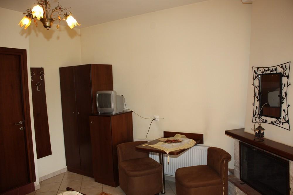 Guesthouse Liogerma Káto Loutrákion Habitación foto